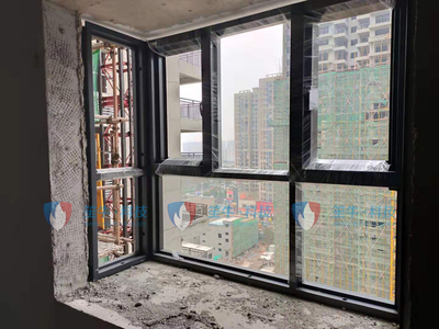 钢质1.5小时隔热型防火窗